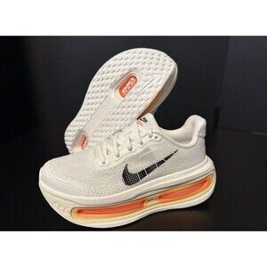 Men’s Sz 6 / Women’s Sz 7.5 Nike Vomero Premium Sail Coconut Milk IQ4035-100 New
